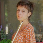 Clases de flauta travesera y lenguaje musical. Titulada y máster en Flauta travesera